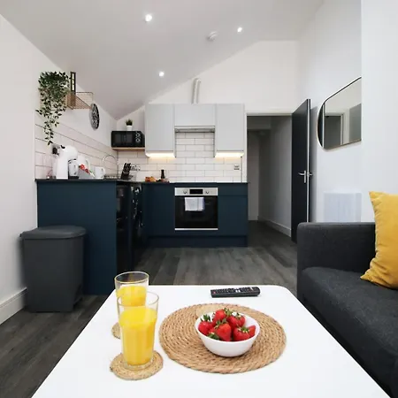 Boutique One Bedroom Apartment Cardiff Exterior photo